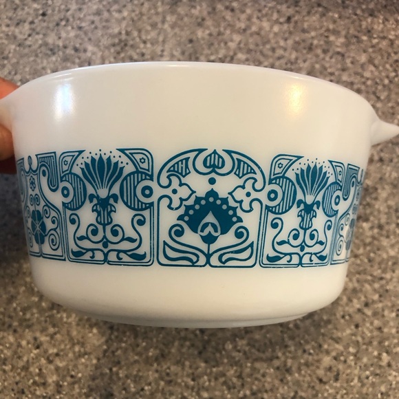 Pyrex #10 Blue Horizon 1 Pint Mixing Nesting Bowl #473 - Picture 2 of 4
